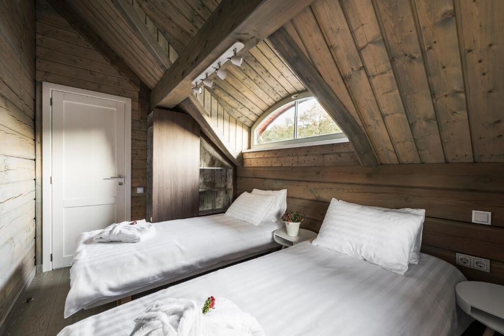 Vila Ežerinis / Motė su pirtimi