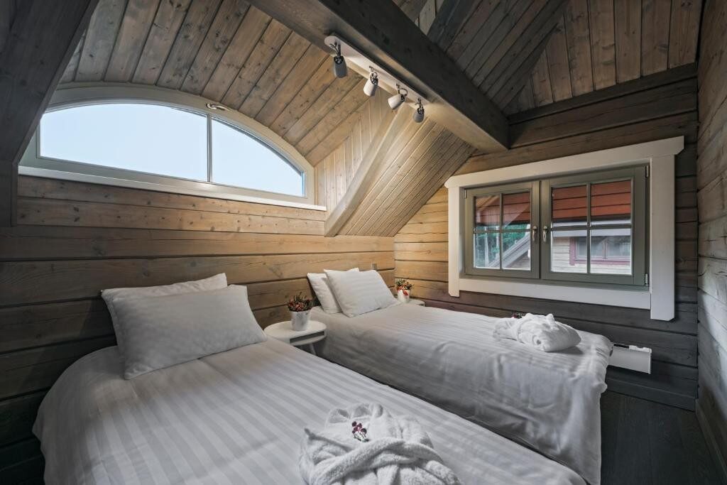 Vila Ežerinis / Motė su pirtimi